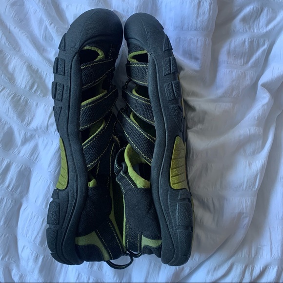 Women’s Keens size 6 GREAT condition - Picture 2 of 4